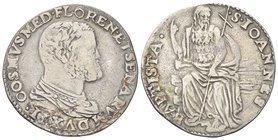 Cosimo I de’ Medici, Duca di Firenze, 1537-1574, Granduca di Toscana dal 1569 al 1574.
Testone s. data.
Ag gr. 8,96
Dr. COSMVS MED FLOREN ET SENARV...