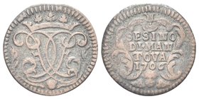 Ferdinando Carlo di Gonzaga Nevers, 1665-1707.
Sesino 1706.
Æ gr. 1,46
Dr. Anepigrafe. Monogramma FCG coronato fra due palme.
Rv. SESINO / DI MAN ...