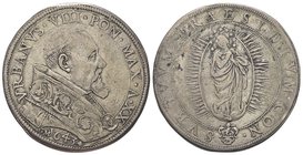 Urbano VIII (Maffeo Vincenzo Barberini), 1623-1644.
Piastra 1643 a. XX.
Ag gr. 31,47
Dr. Busto a d., con piviale ornato da fiorami e chiuso da fibb...