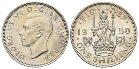 Giorgio VI, 1936-1952. 
Shilling 1950 Scottish Crest.
Ag gr. 5,64
Dr. Testa nuda a s.
Rv. Leone coronato seduto su corona britannica, tiene due sp...