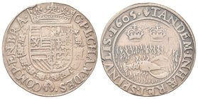 Durante Ferdinando I d’Asburgo, 1521-1564.
Gettone 1605, Aversa.
Æ gr. 4,37
Dr. G P CHAM DES COMP EN BRA. Scudo coronato circondato dalla collana d...