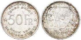 Congo Belga. 50 francos. 1944. (Km-27). Ag. 17,39 g. Pátina irregular. Golpectios en el canto. EBC-. Est...75,00.