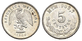 México. 5 centavos. 1904. México. M. (Km-404.2). Ag. 1,35 g. Parte de brillo original. EBC+. Est...30,00.