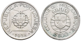 Mozambique. 5 escudos. 1938. (Km-69). Ag. 6,78 g. MBC+. Est...25,00.