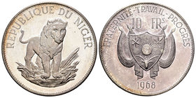 Niger. 10 francos. 1968. (Km-8.1). Ag. 20,00 g. Tirada de 1000 piezas. PROOF. Est...75,00.