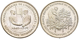 Rwanda. 200 francos. 1972. (Km-11). Ag. 18,19 g. 10º Aniversario de la Independencia. FAO. SC-. Est...20,00.