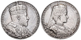 Gran Bretaña. Edward VII. Medalla. (Eimer-1871a). Ag. 12,75 g. Coronación del rey. Golpecito en el canto. EBC-. Est...30,00.