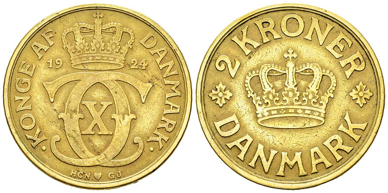 Denmark, 2 Kroner 1924, rare 

Denmark. AL-BR 2 Kroner 1924 (12.88 g).
KM 825...