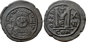 JUSTINIAN I (527-565). Follis. Constantinople. Dated RY 16 (542/3).