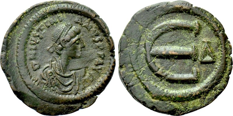 JUSTINIAN I (527-565). Pentanummium. Constantinople. 

Obv: D N IVSTINIANVS P ...