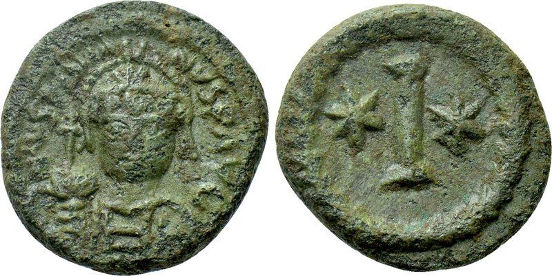 JUSTINIAN I (527-565). Decanummium. Rome. 

Obv: D N IVSTINIANVS P AVG. 
Helm...