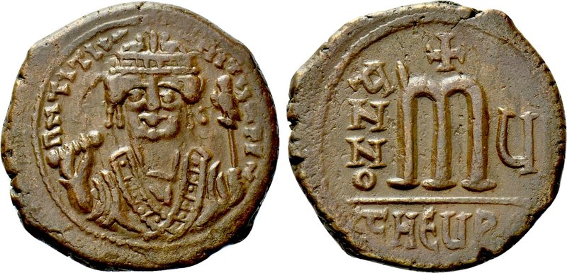 MAURICE TIBERIUS (582-602). Follis. Theoupolis (Antioch). Dated RY 5. 

Obv: C...