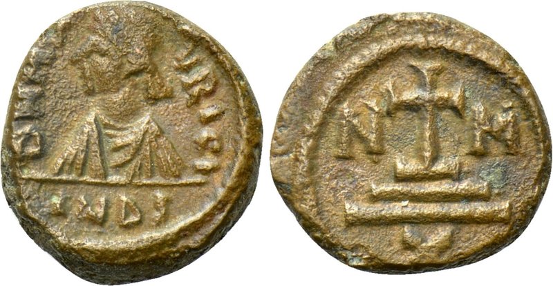 MAURICE TIBERIUS (582-602). Decanummium. Carthage. 

Obv: D N MAVRICI / IND S....