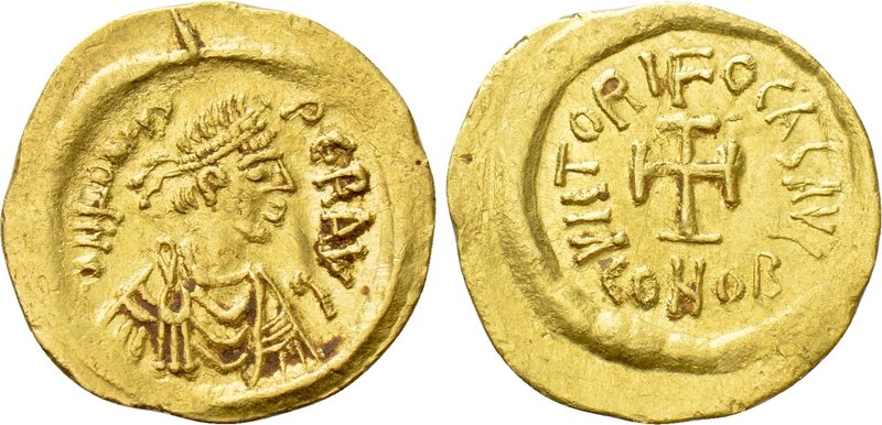 PHOCAS (602-610). GOLD Tremissis. Constantinople. 

Obv: δ N FOCAS PЄR AVG. 
...