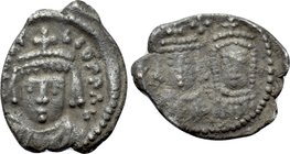 HERACLIUS with MARTINA and HERACLIUS CONSTANTINE (610-641). Half Siliqua. Carthage.