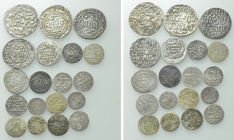 19 Islamic Coins. 

Obv: .
Rev: .

. 

Condition: See picture.

Weight:...