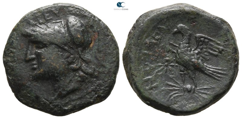 Bruttium. Lokroi Epizephyrioi 280-275 BC. 
Bronze Æ

19mm., 5,31g.

EY, hea...
