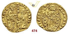 SENATO ROMANO (Sec. XIV-XV) Ducato al tipo veneziano. D/ San Pietro consegna il vessillo al Senatore, genuflesso. Alla base del vessillo un fiore (sim...