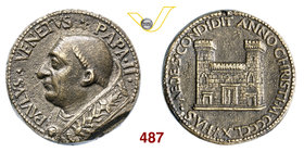 PAOLO II (1464-1471) Medaglia 1465. D/ Busto del Pontefice R/ Palazzo Venezia, secondo un primitivo progetto non realizzato. Opus - Modesti 89 Ø 33 Ae...