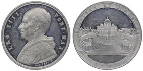 Italien Vatikan
Leo XIII. 1878 - 1903 Zinnmedaille o. J. zur Erinnerung an die Basilica di S. Pietro, von L. Giorgi, Dm 41,5 mm. Rom. 20,78g vz/stgl