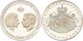 Liechtenstein
 Silbermedaille 1967 Hochzeit des Kronprinzen Johann mit Maria Kinsky. 14,87g. 35 mm PP