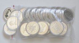 Kanada
 Lot 24 Stück, ab 1971, diverse Dollar, alle Silber stgl