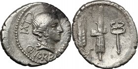 C. Norbanus. AR Denarius, 83 BC. D/ Diademed head of Venus right. R/ Ear of corn, fasces with axe and caduceus. Cr. 357/1b. AR. g. 3.72 mm. 20.00 R. T...