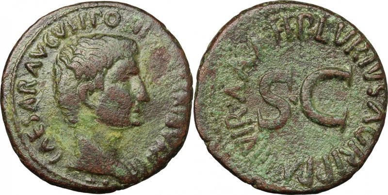 Augustus (27 BC-14 AD). AE As, 7 BC. D/ Head right, bare. R/ Large SC surrounded...