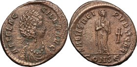 Aelia Flaccilla, first wife of Theodosius I (died 386 AD). AE 23mm, Constantinople mint, 383-388. D/ Bust right, draped. R/ Theodosius standing facing...