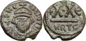 Heraclius (610-641). AE 20 Nummi, Carthage mint, 622-623. D/ Bust facing, crowned, cuirassed, holding globus cruciger. R/ Mark of value (XX). MIB 235....
