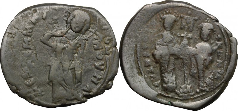 Constantine X Ducas (1059-1067). AE Follis, 1059-1067. D/ Christ standing facing...