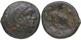 319-297 aC. Filipo III. AE 18. GC 6696. Ae. 5,68 g. Anv. Cabeza de Apolo a derecha /Rev. Jinete desnudo a derecha, encima y debajo leyenda. BC+. Est.3...