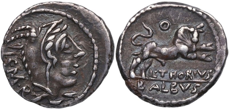 105 aC. Familia Thoria. Denario. FFC 1141. Ag. 4,03 g. Letra O. Atractiva. Rara....