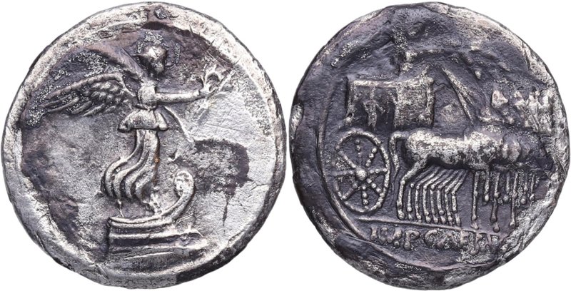 27 aC-14 dC. Augusto (27 aC-14 dC). IMP CESAR. Denario. RIC 264. Ag. 3,33 g. Atr...