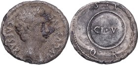 27 aC-14 dC. Augusto (27 aC-14 dC). STQRCLV. Denario. FFC 213. Ag. 3,64 g. BC+ / MBC. Est.400.