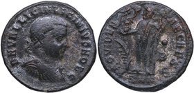 317-324 dC. Licinio II. Nicomedia. 1/2 Follis. RIC VII Nicomedia 34. Ae. 2,52 g. MBC- / MBC. Est.12.