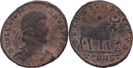 363 dC. Iuliano II (355-363). Securitas Reipub. Arelate. Maiorina. RIC VII Arles 319var. Ae. 6,73 g. MBC-. Est.250.