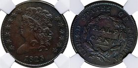 1825. Estados Unidos. Half cent, classic head. Km 41. Cu . Encapsulada en NN coins 2762880-061 en AU50. Sólo 63.000 piezas. EBC. Est.350.