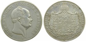 Alemania. Prussia. 2 Thaler. (3 1/2 gulden). 1855 A. Friedr. Wilhelm IV. 37 gr Ag. (km#467). Golpecitos.
Grado: mbc