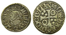 FELIPE III. (1598-1621). 1611. Barcelona. 1/2 croat. (Cal.534). La cruz del reverso no corta la leyenda. 1,23 gr ag.
Grado: bc