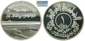 Iraq. dinar AH1397 . 1977 .(km#143) Inauguaration of Tharthat-Eupharates Canal. Silver. 31 gr PCGS PR66 DCAM
Grado: proof 66