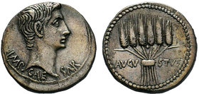 Octavian as Augustus, 27 BC – 14 AD, Cistophoric tetradrachm, Pergamum (?) 27-26 BC, AR 12.03 g. IMP CAESAR Bare head r. Rev. AVGV – STVS Six bunched ...