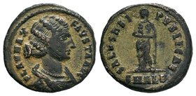 Fausta, Augusta, 324-326. Follis

Condition: Very Fine

Weight: 2.82gr
Diameter: 19.12mm

From a Private UK Collection.