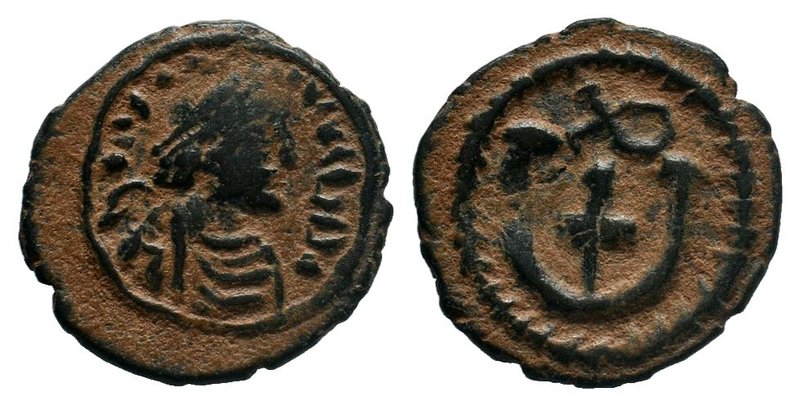 Justinian I, AE Pentanummium. Antioch. DN IVSTINIANVS PP AVG, pearl diademed, dr...