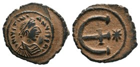 Justinian I, Pentanummium, 527-568 AD, Constantinople. 17-21 mm

Condition: Very Fine

Weight: 2.36gr
Diameter: 16.53mm

From a Private German Collect...