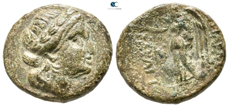 Kings of Thrace. Kabyle. Kavaros 225-218 BC. 
Bronze Æ

21 mm., 5,98 g.


...