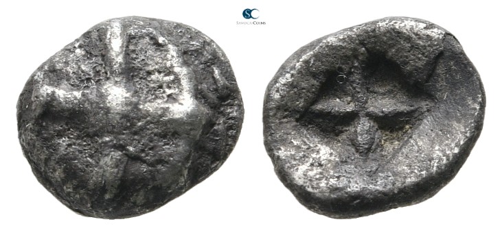 Attica. Athens 515-510 BC. "Wappenmünzen" typ
Obol AR

8 mm., 0,64 g.



...