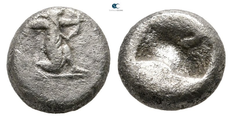 Achaemenid Empire. Sardeis 500-485 BC. 
1/3 Siglos AR

10 mm., 1,72 g.


...