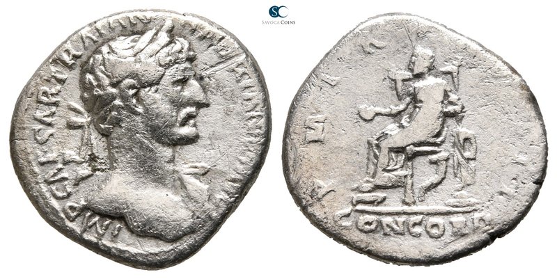 Hadrian AD 117-138. Rome
Denarius AR

19 mm., 2,54 g.



nearly very fine