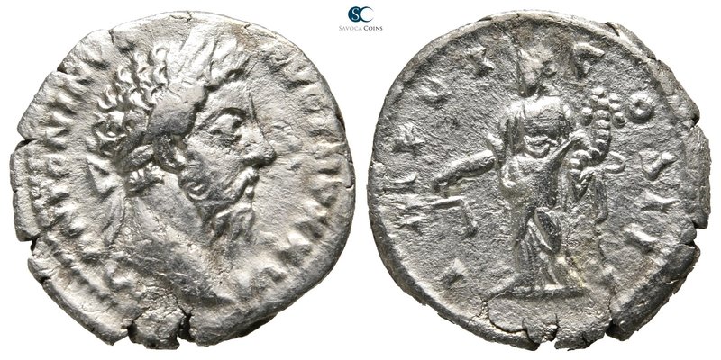 Marcus Aurelius AD 161-180. Rome
Denarius AR

19 mm., 3,04 g.



nearly v...
